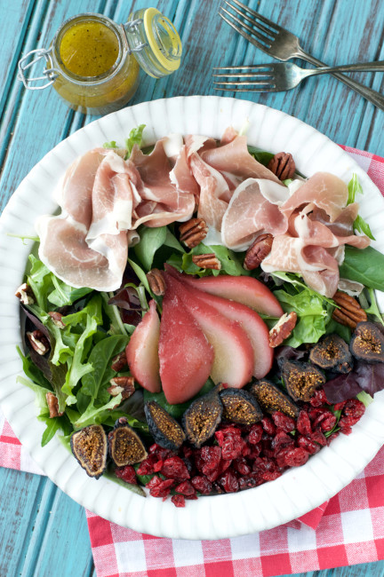 Poached Pear and Prosciutto Salad | Plaid and Paleo