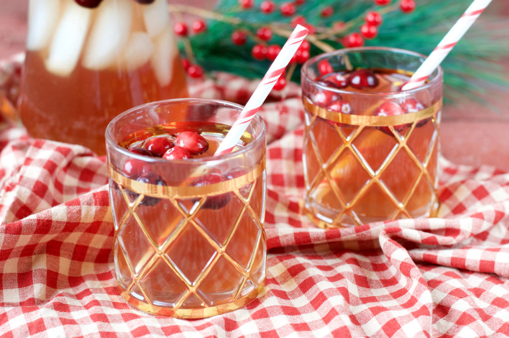 2-Ingredient Paleo Holiday Punch | Plaid and Paleo